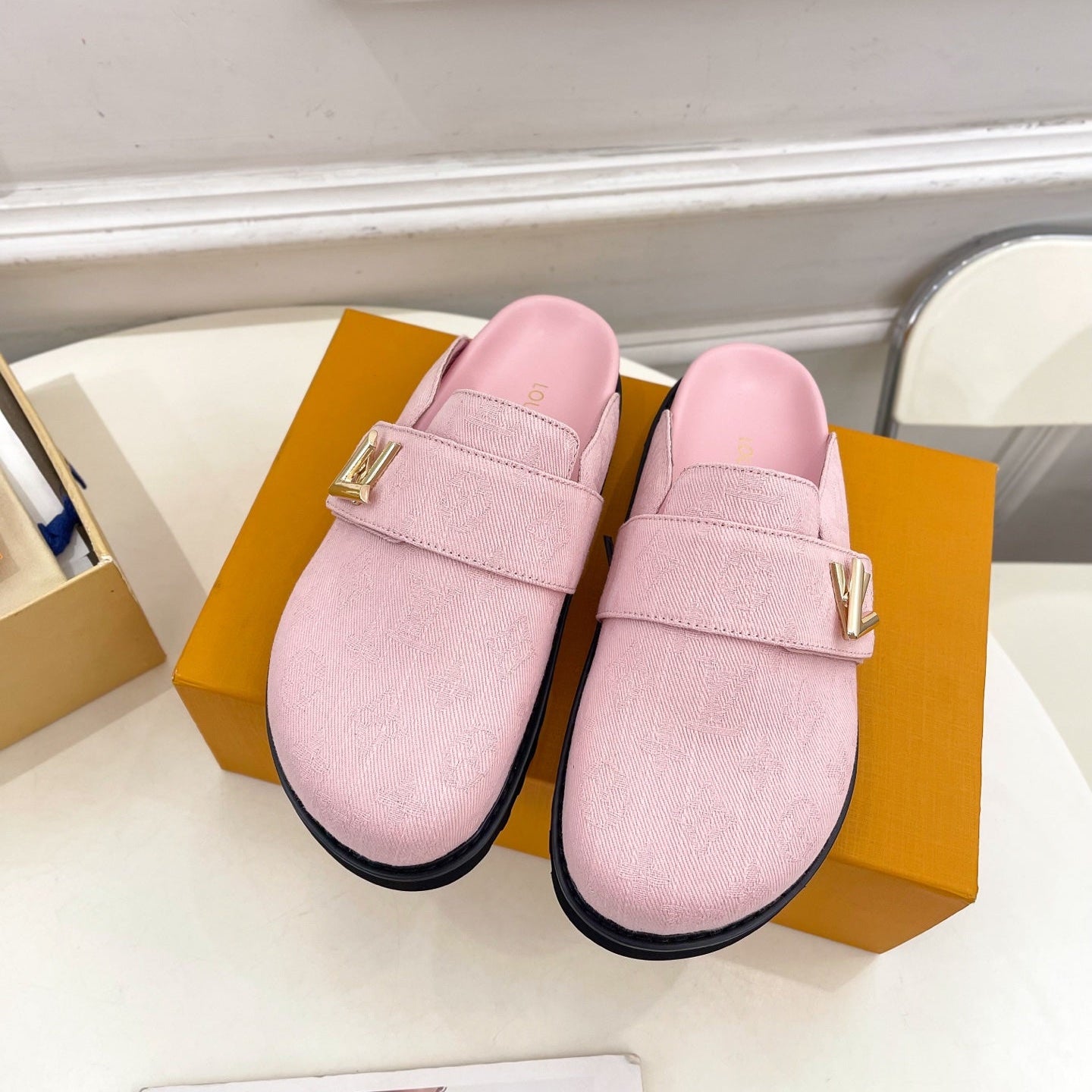 Denim half-covered shoes