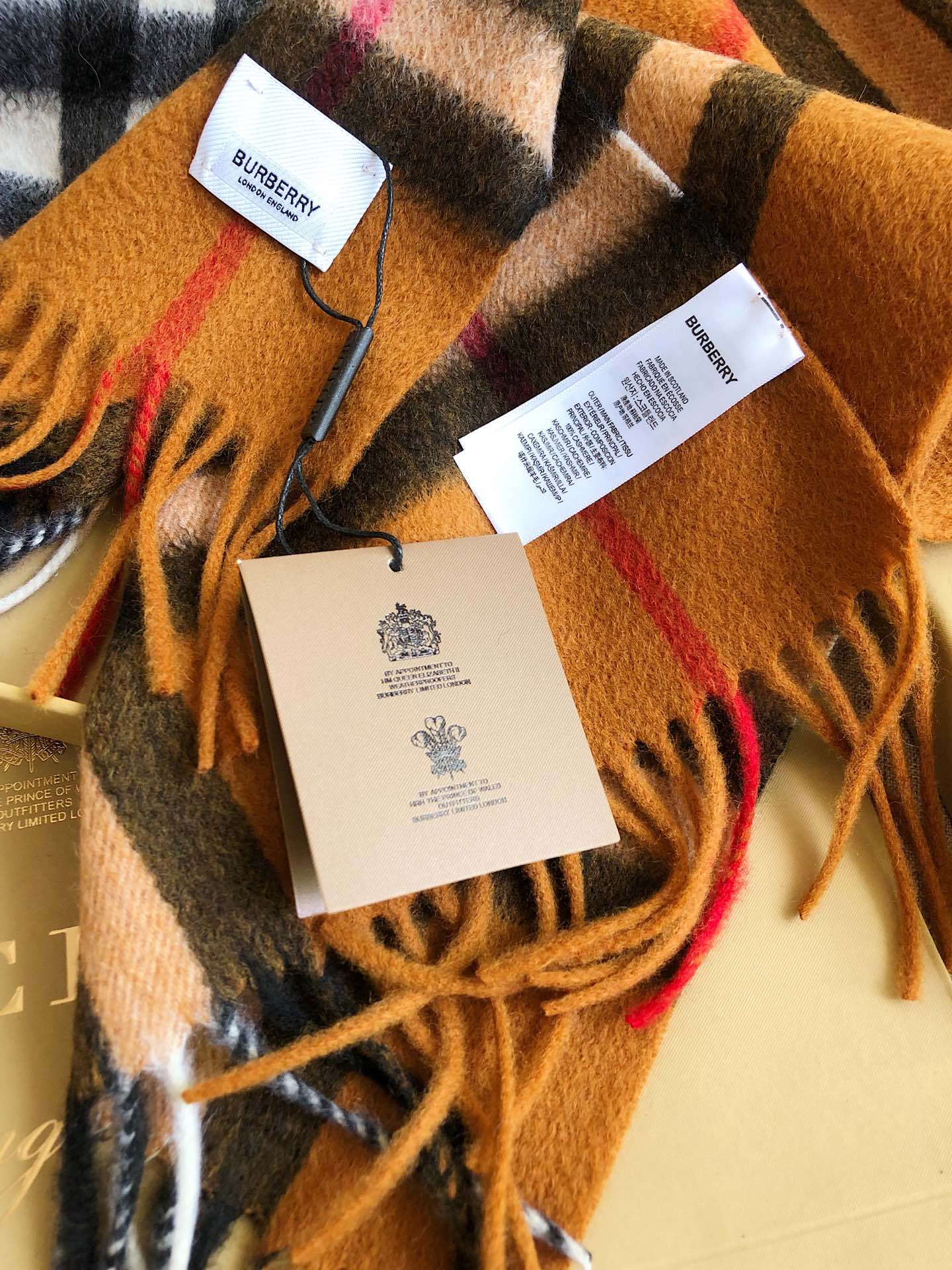 Classic cashmere plaid scarf