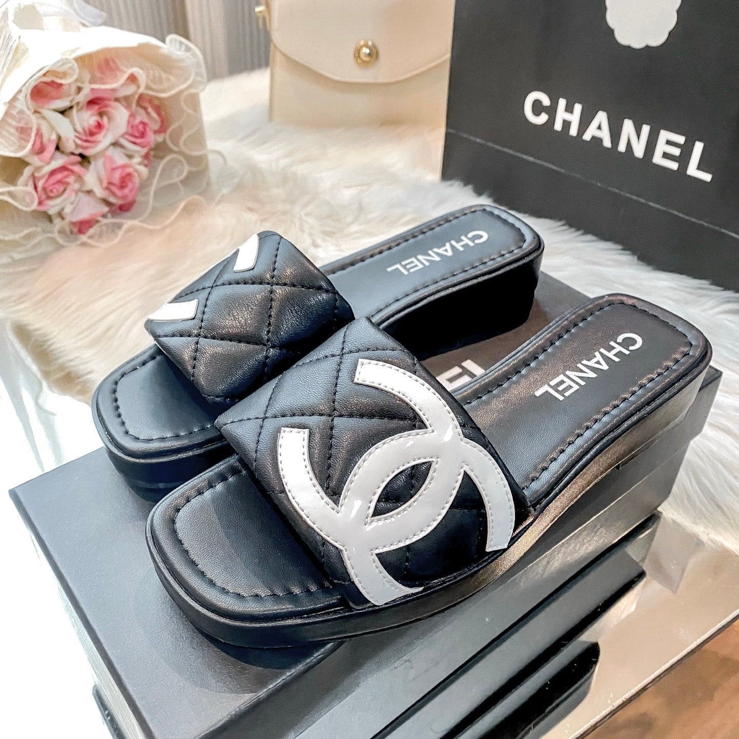 Stylish leather slippers