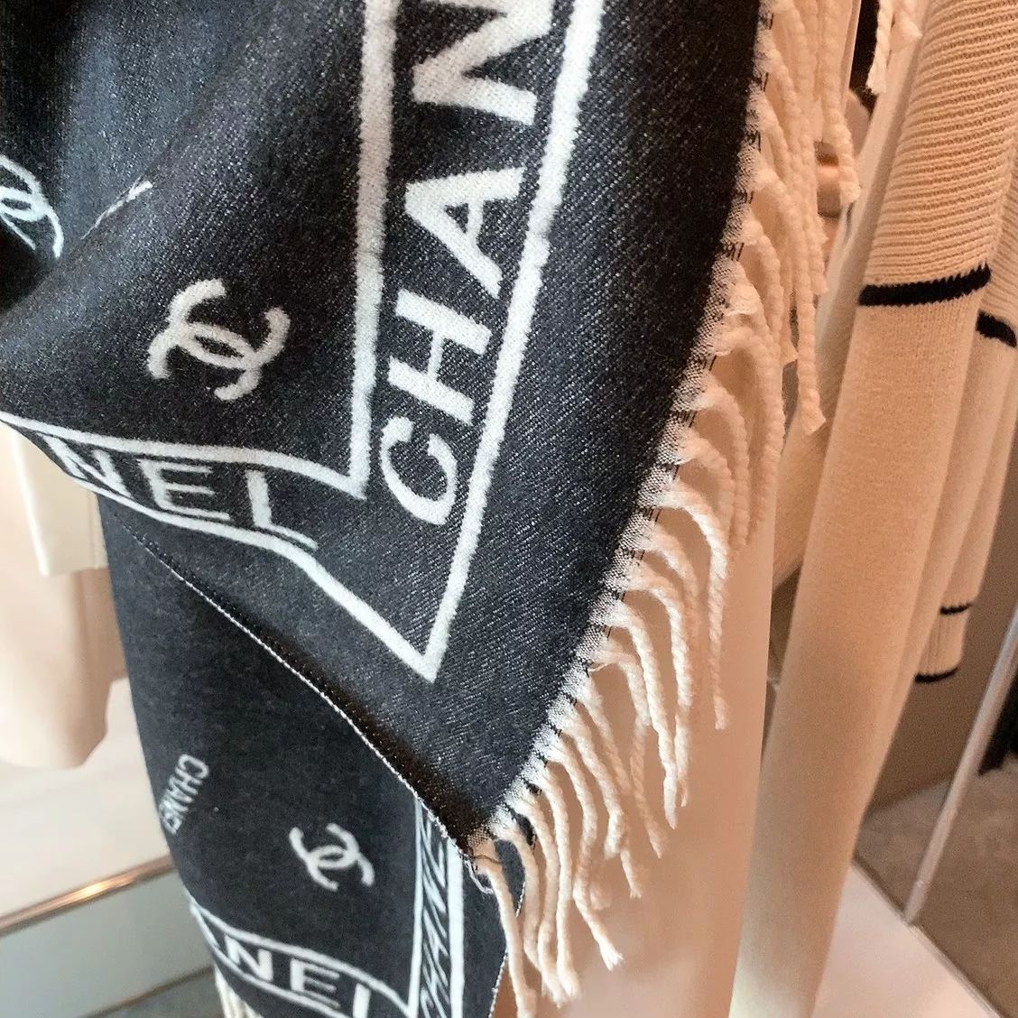 Simple  Letter Cashmere Scarf Shawl