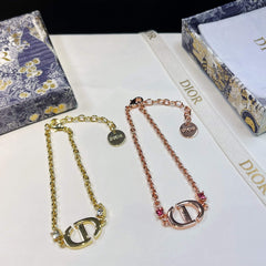 Stylish simple bracelet