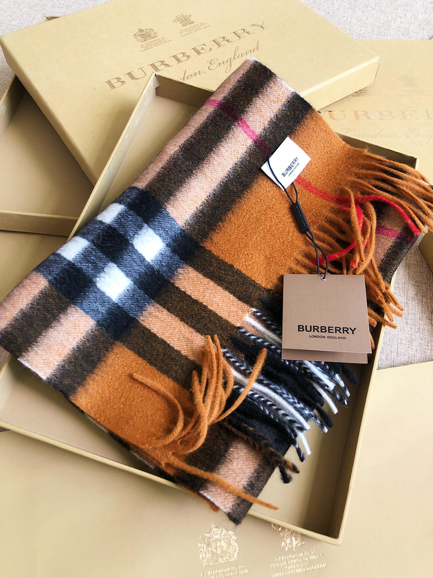 Classic cashmere plaid scarf