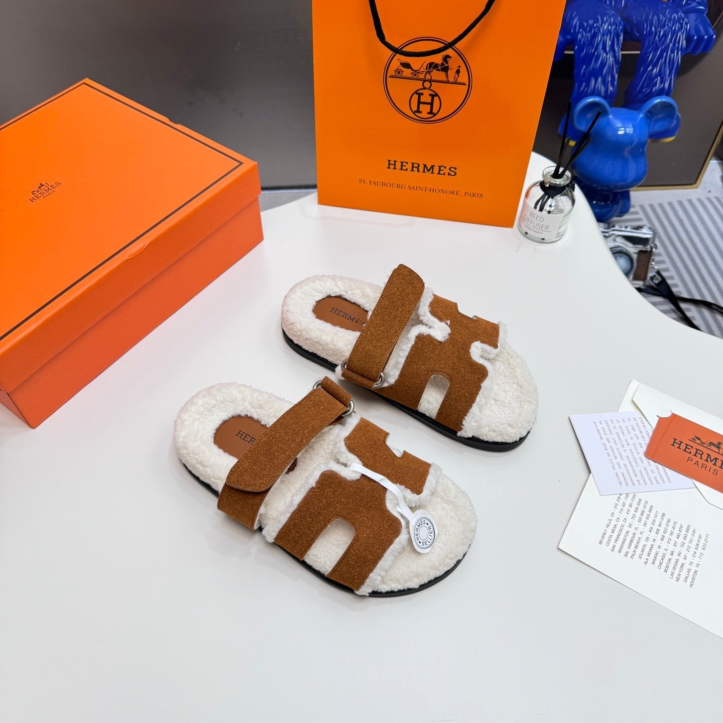 Stylish Velcro wool slippers