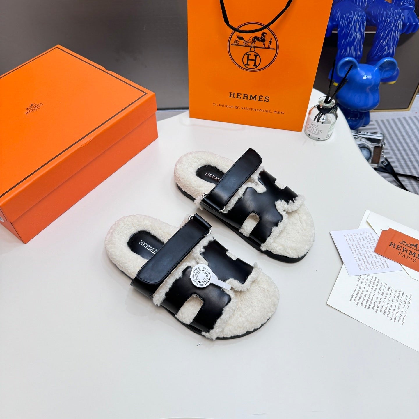 Stylish Velcro wool slippers