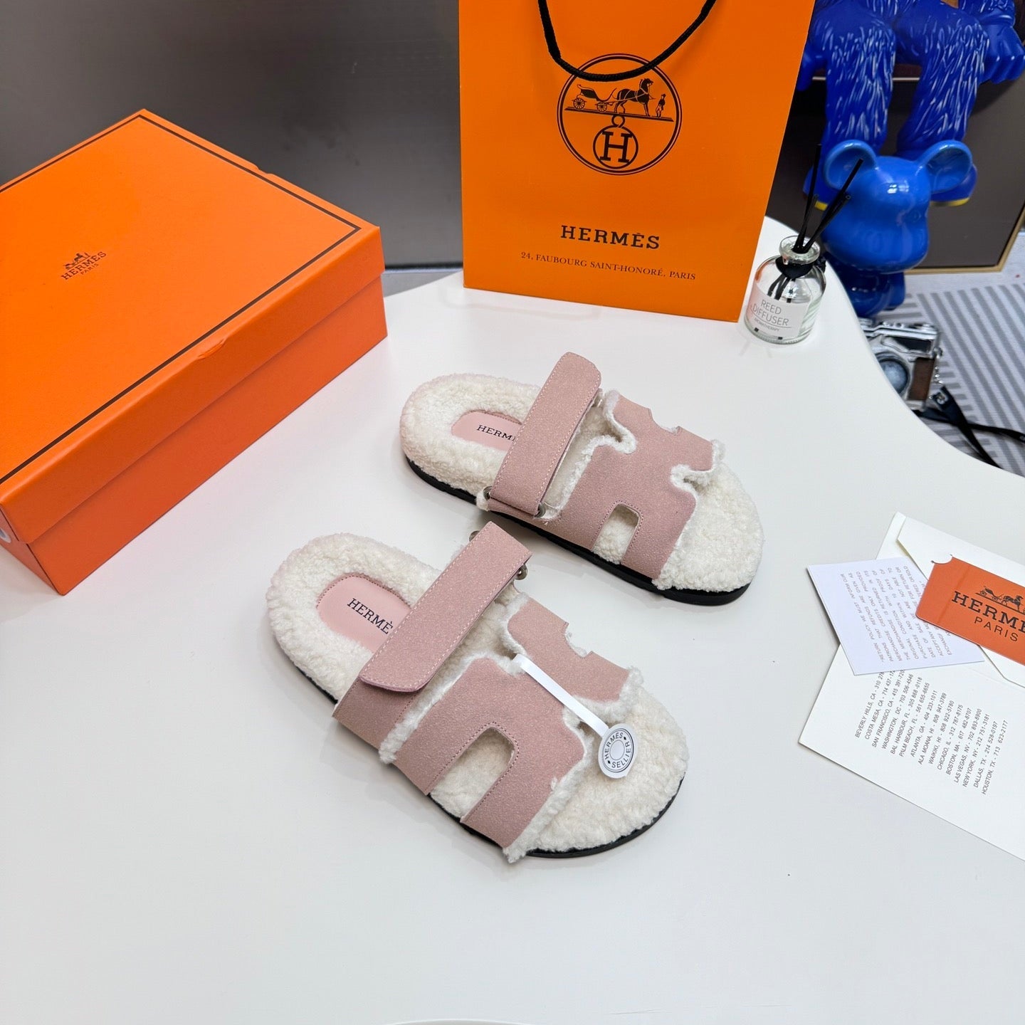 Stylish Velcro wool slippers