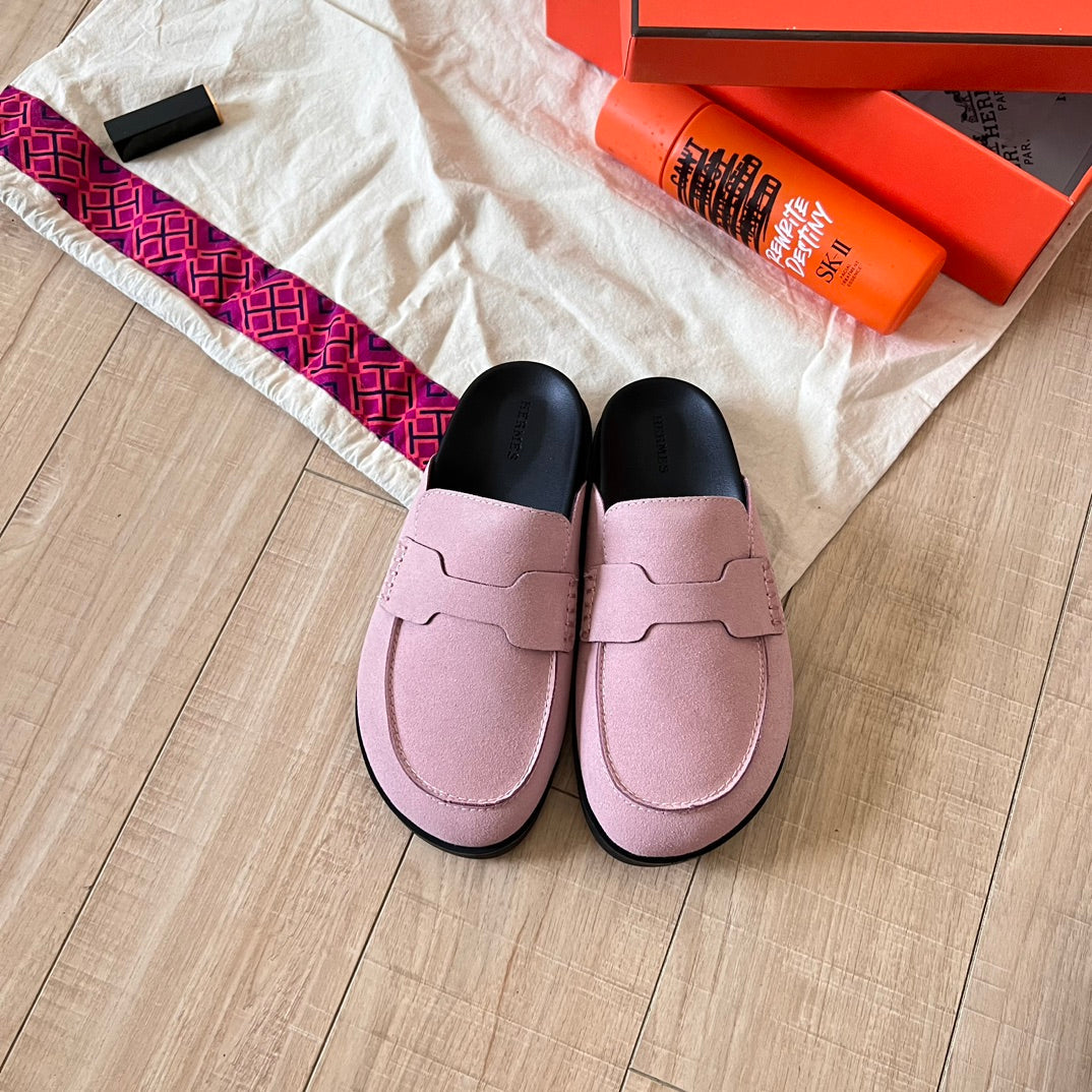 Classic suede half-covered shoes