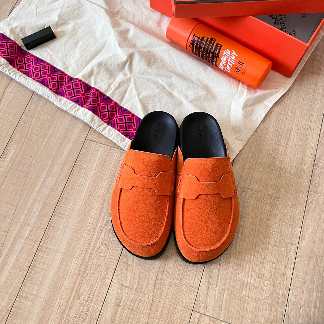 Classic suede half-covered shoes