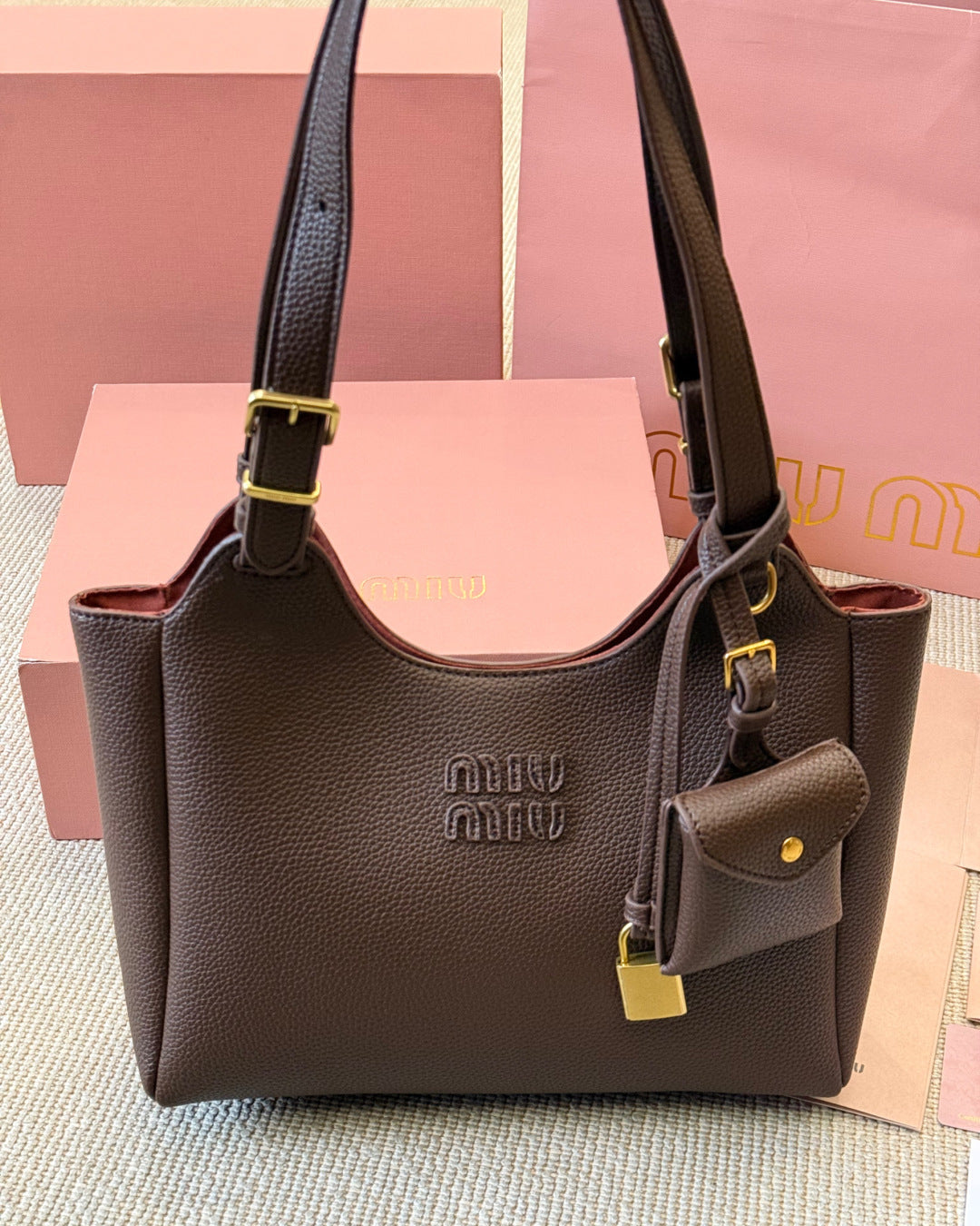 Fashionable Leather Bucket Bag