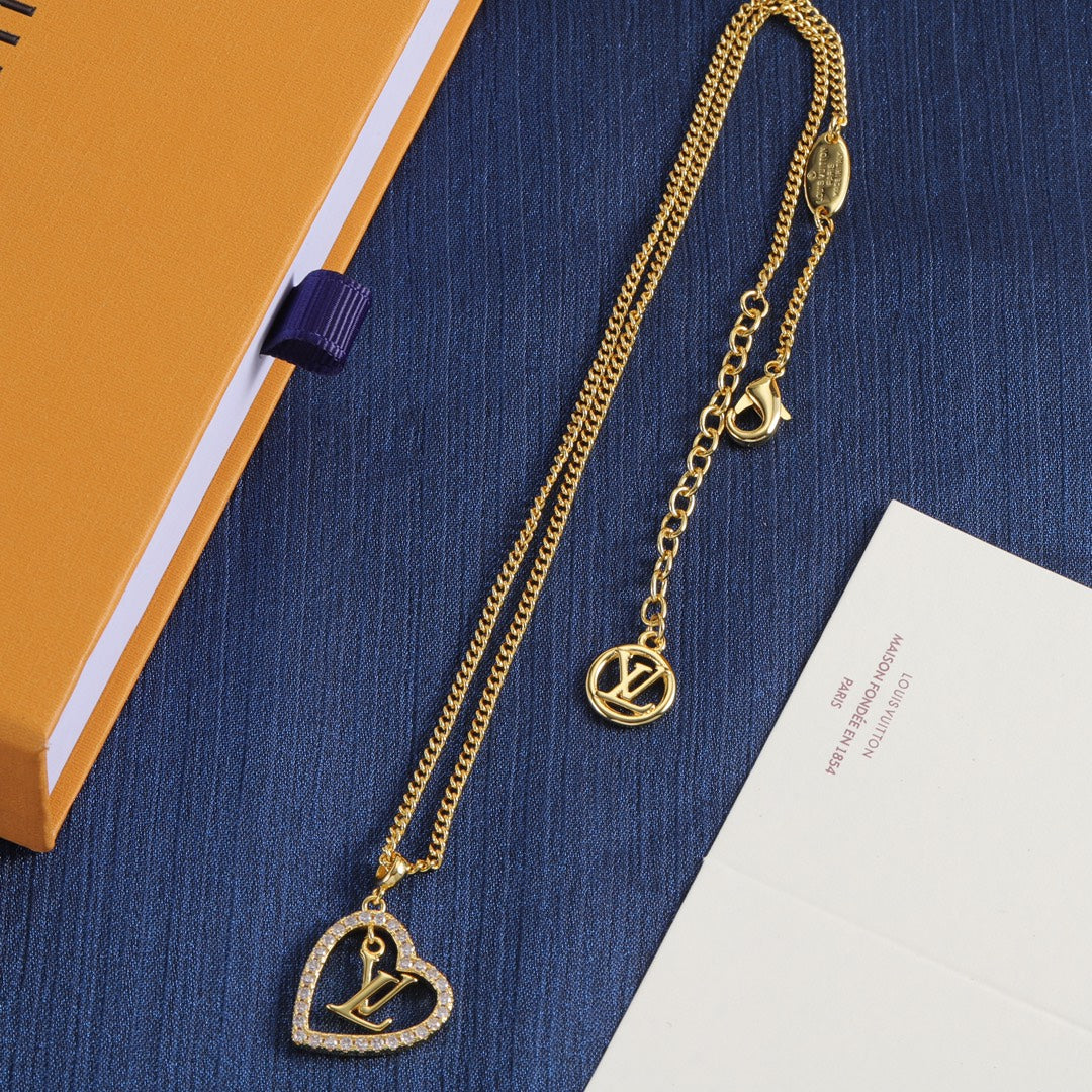 Heart Diamond Pendant Necklace