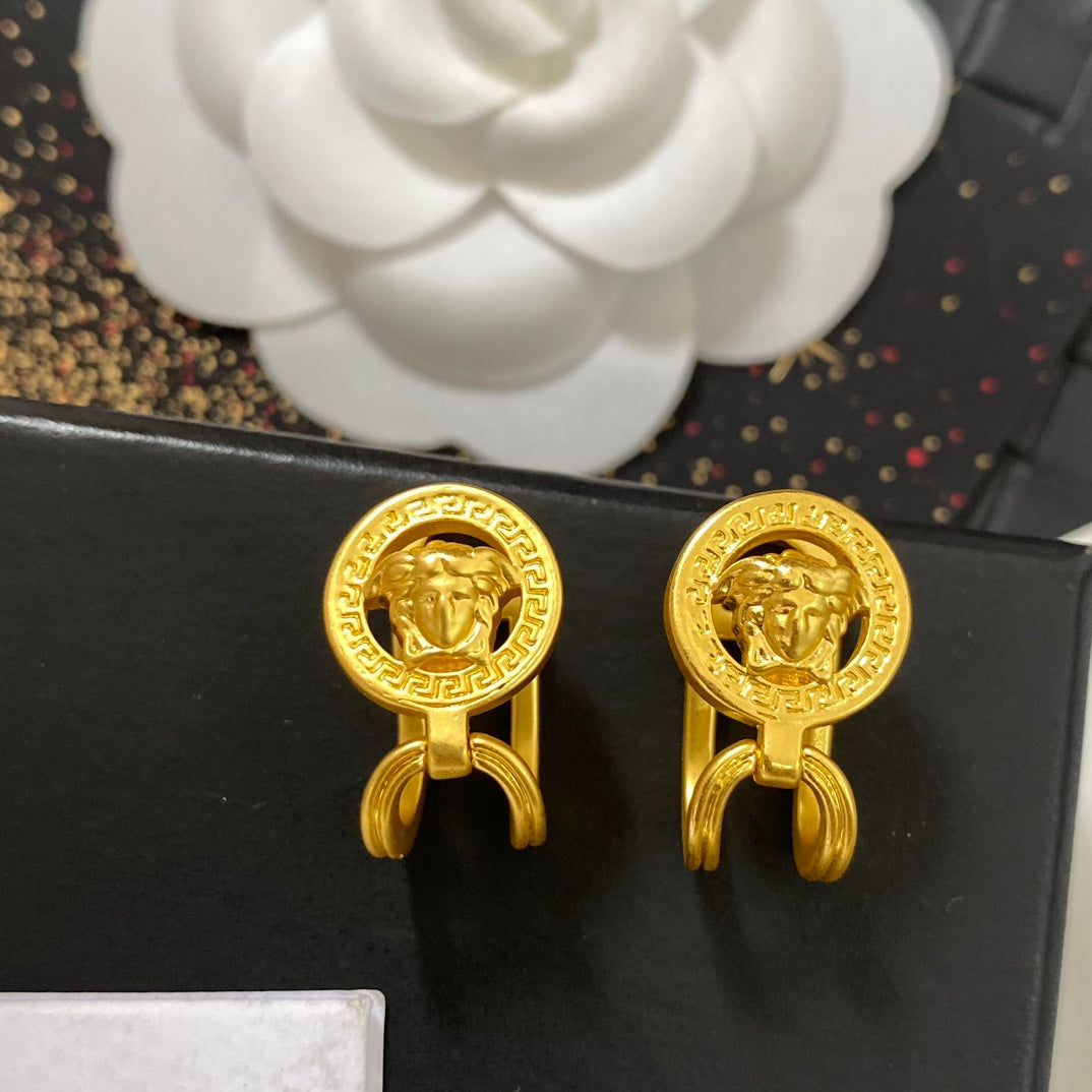 Personalized Avatar Hollow Earrings