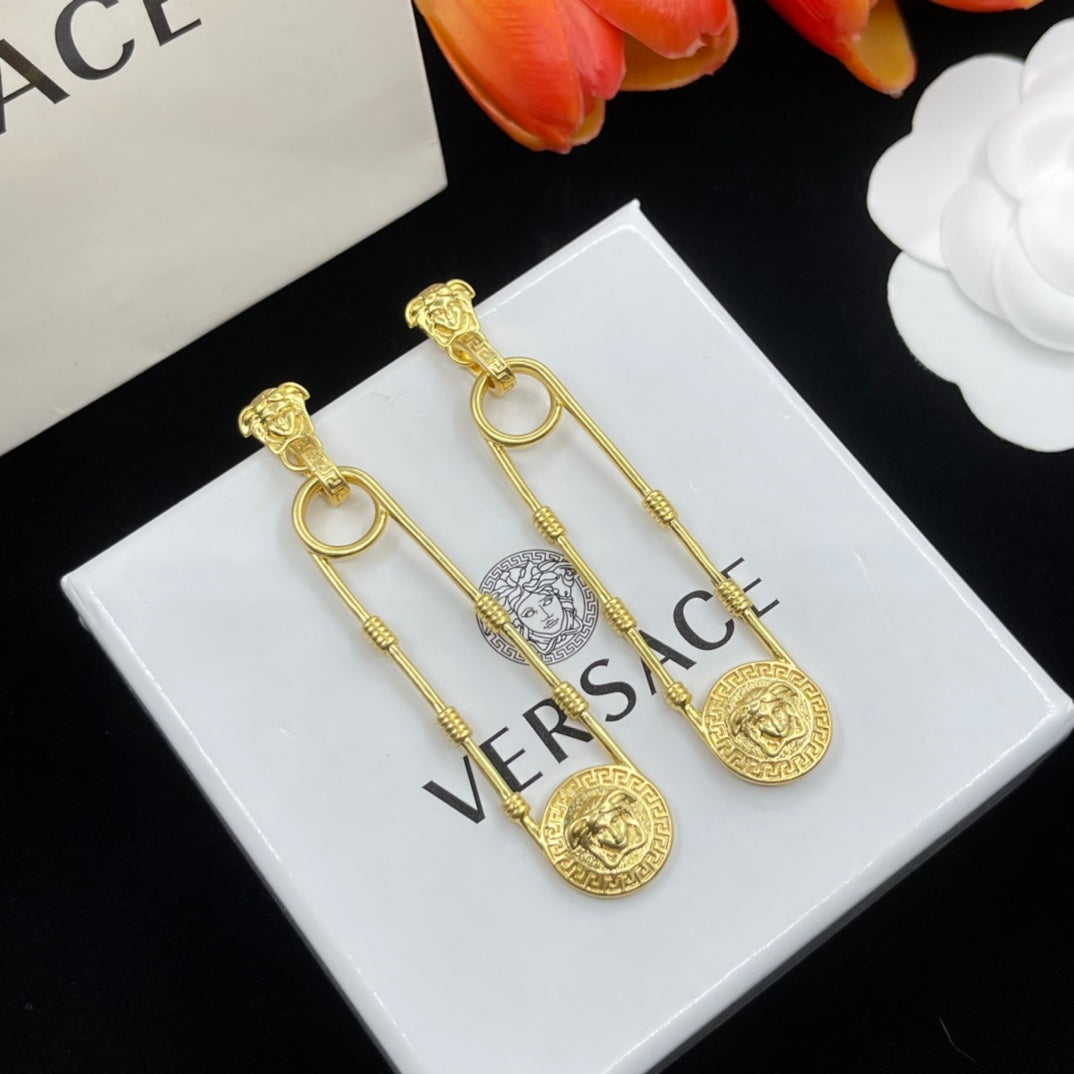 Avatar Paperclip Long Earrings