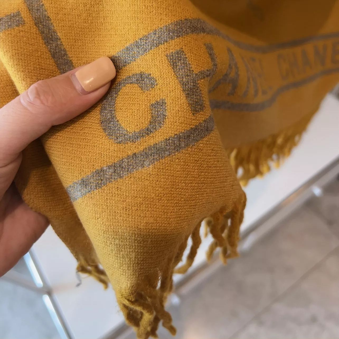 Simple  Letter Cashmere Scarf Shawl
