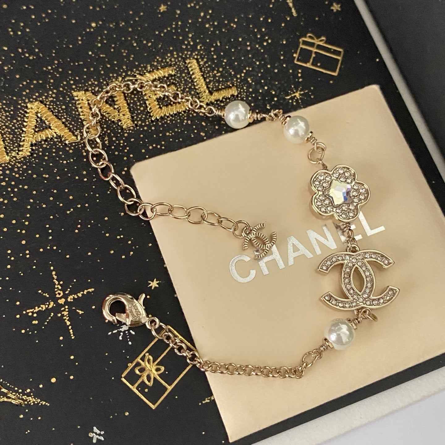 Flower Crystal Bracelet