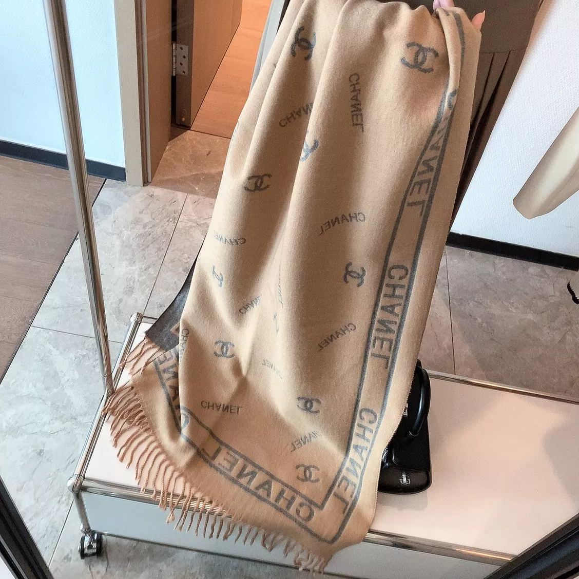 Simple  Letter Cashmere Scarf Shawl