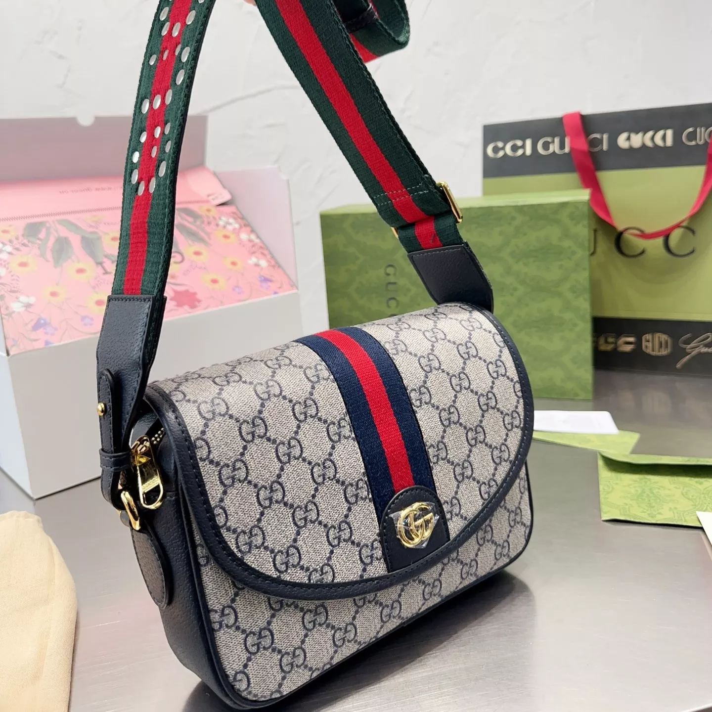 Large Capacity Saddle Bag