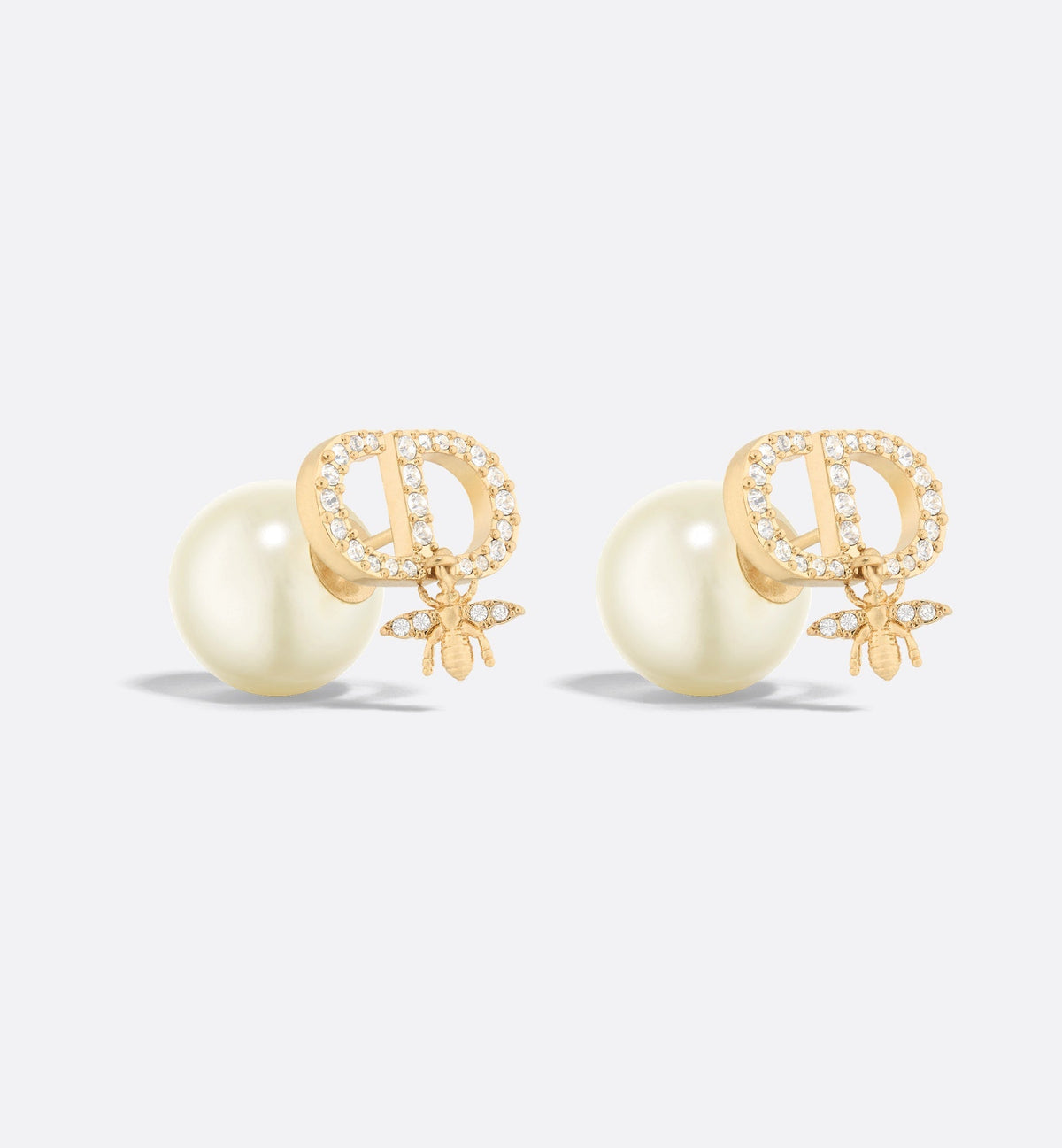 Letter-overlay Bee Pearl Earrings