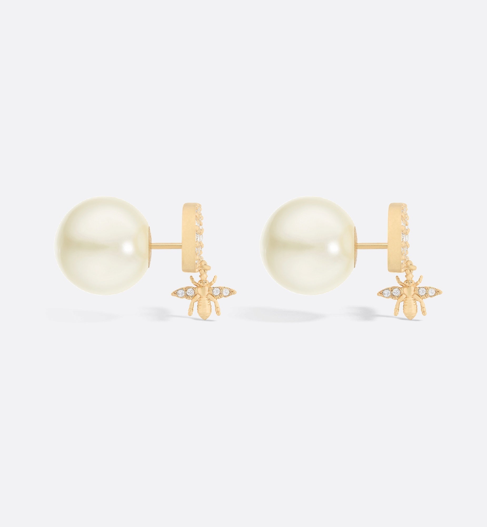 Letter-overlay Bee Pearl Earrings