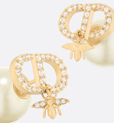 Letter-overlay Bee Pearl Earrings