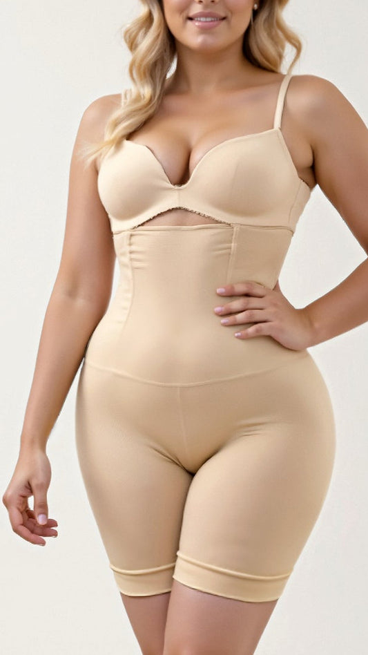 Core Sculpt High-Waisted Short