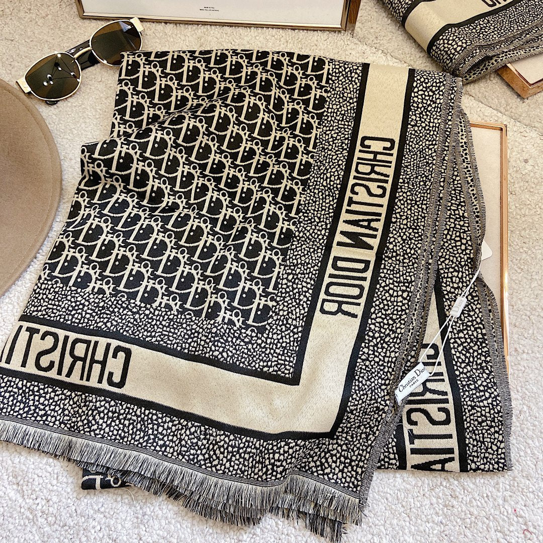 Classic embossed cashmere and silk scarf