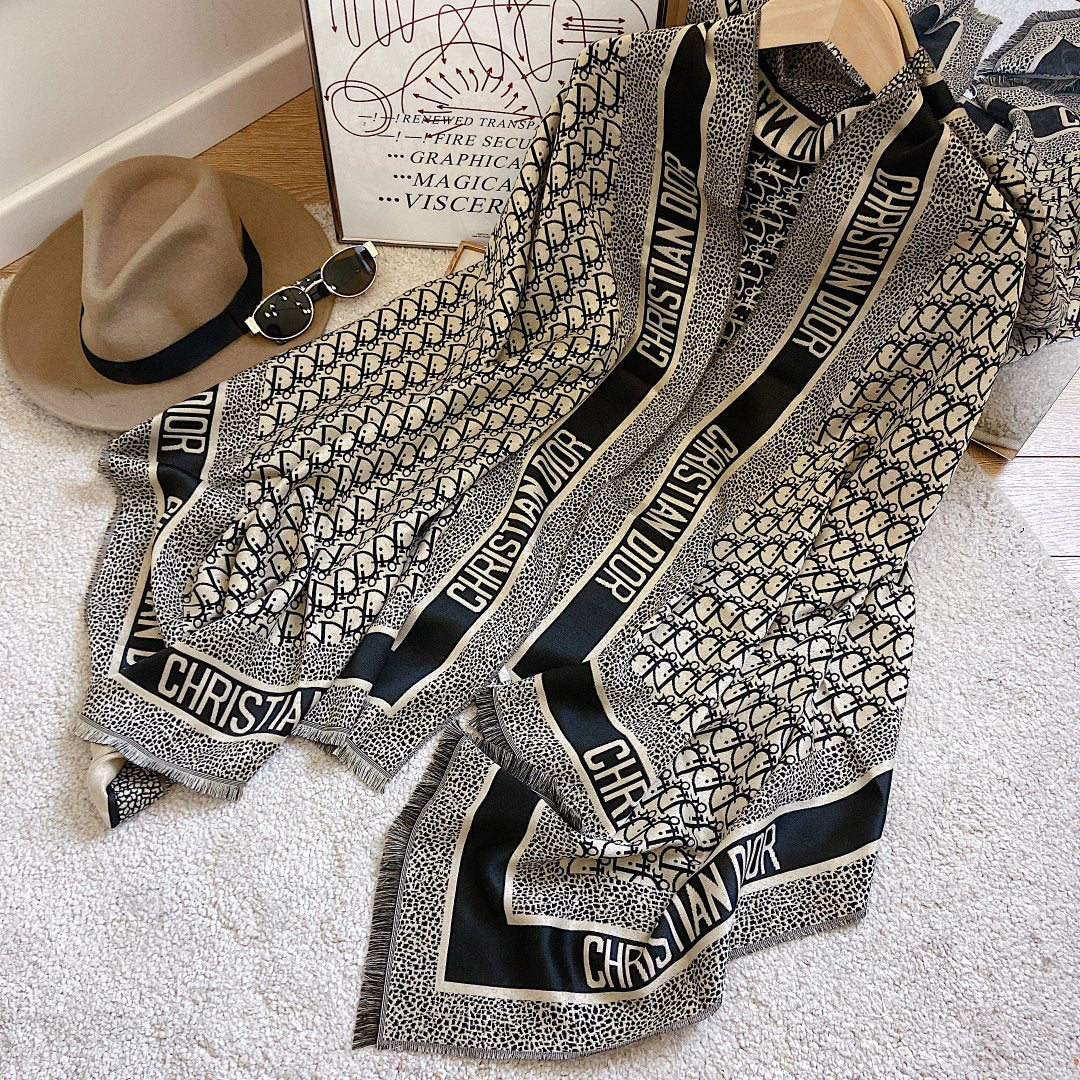 Classic embossed cashmere and silk scarf