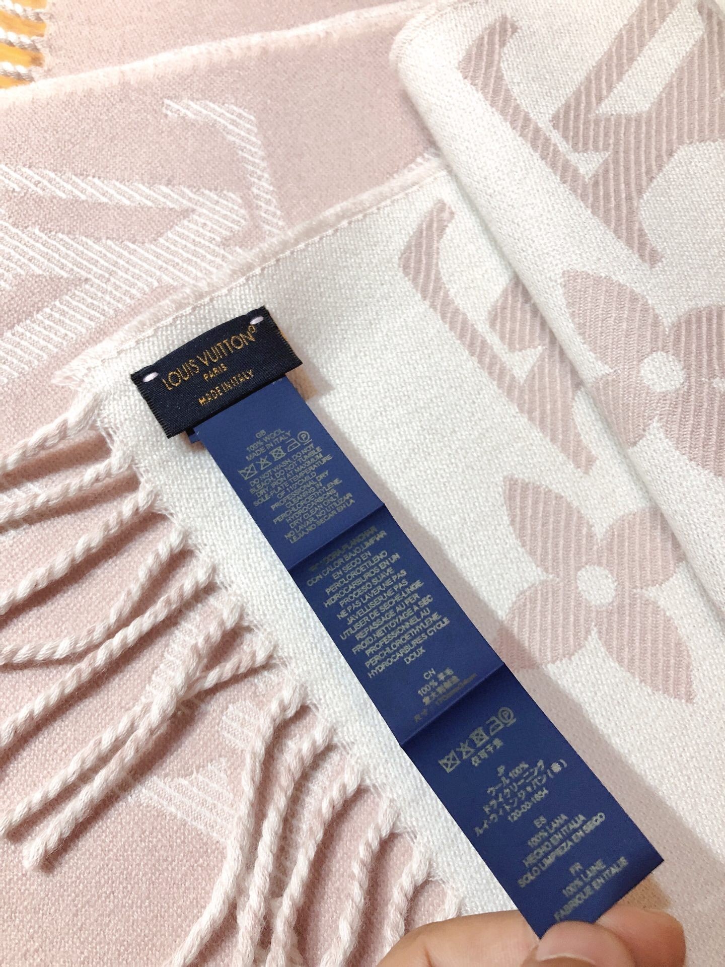 Fashionable tassel 100% cashmere scarf