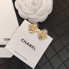 Rhombus Diamond Earrings