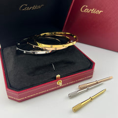 Small Model Bracelet with Diamonds