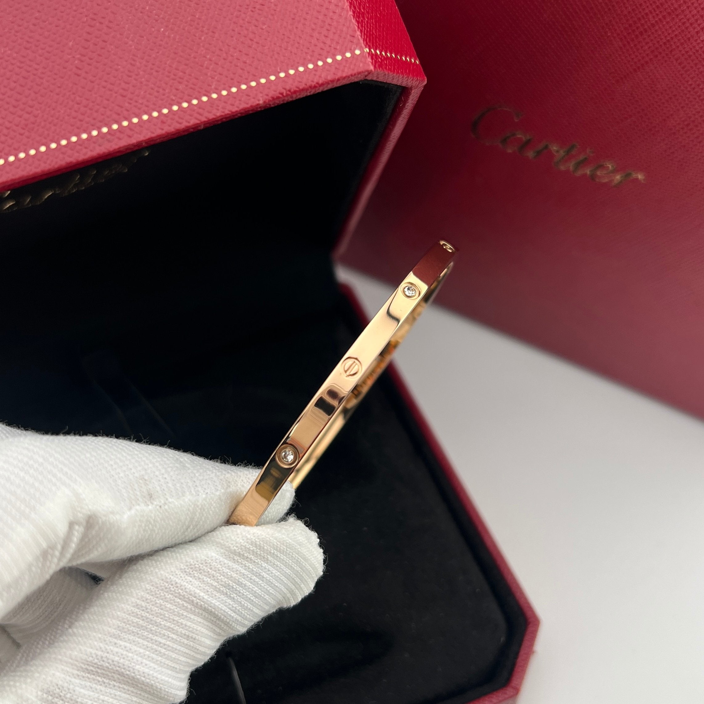 Small Model Bracelet with Diamonds