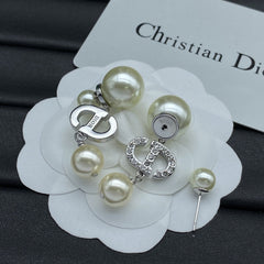 Elegant pearl earrings