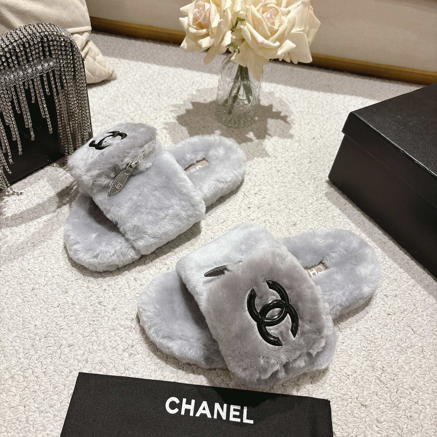 Pocket wool slippers