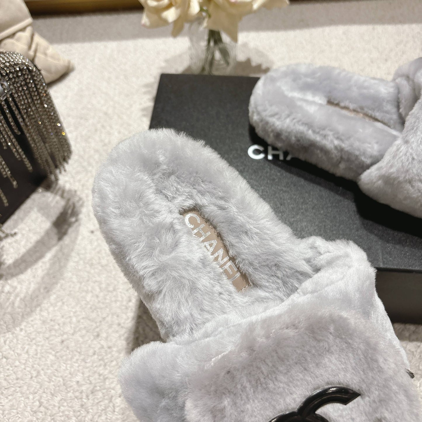 Pocket wool slippers