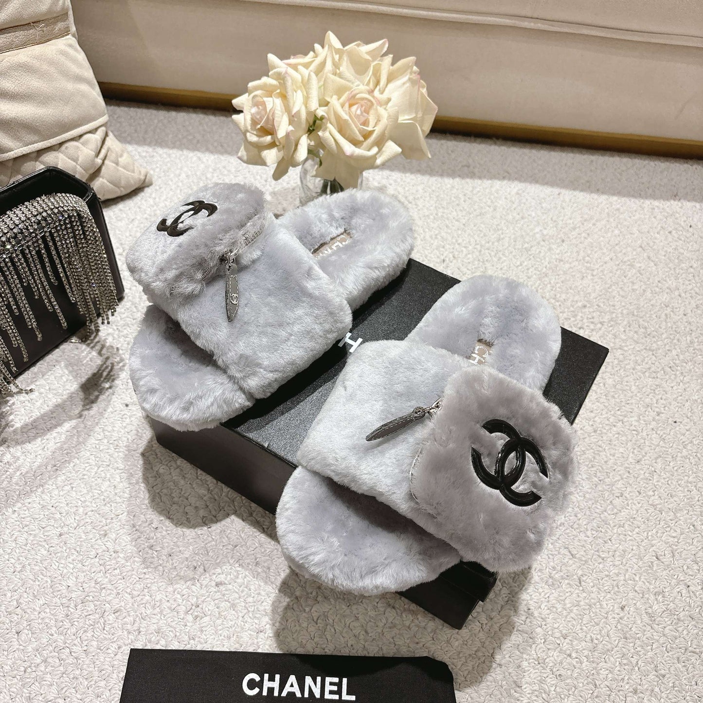 Pocket wool slippers