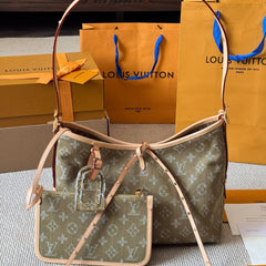 New brown embossed small shopping bag