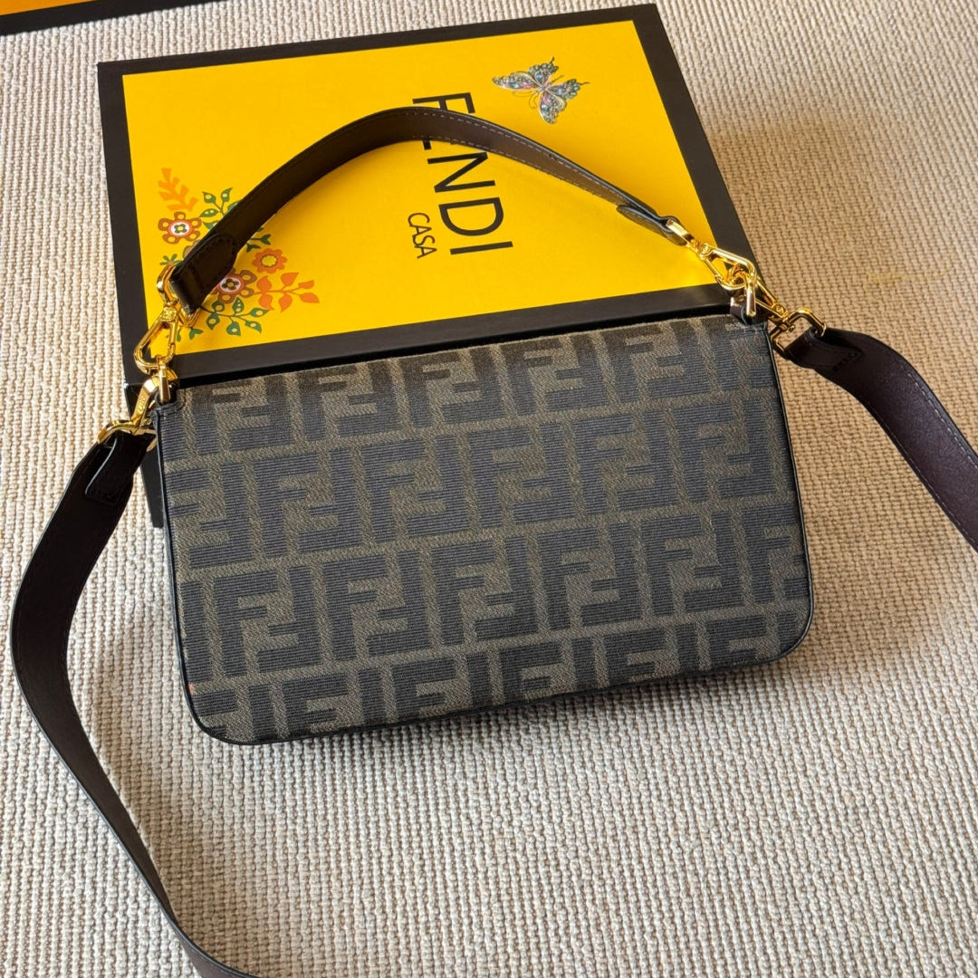 Vintage embossed metal buckle baguette bag