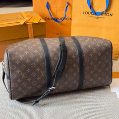 Classic leather travel bag