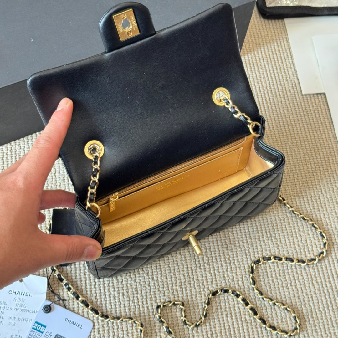 Elegant Ladies' Golden Ball Crossbody Bag