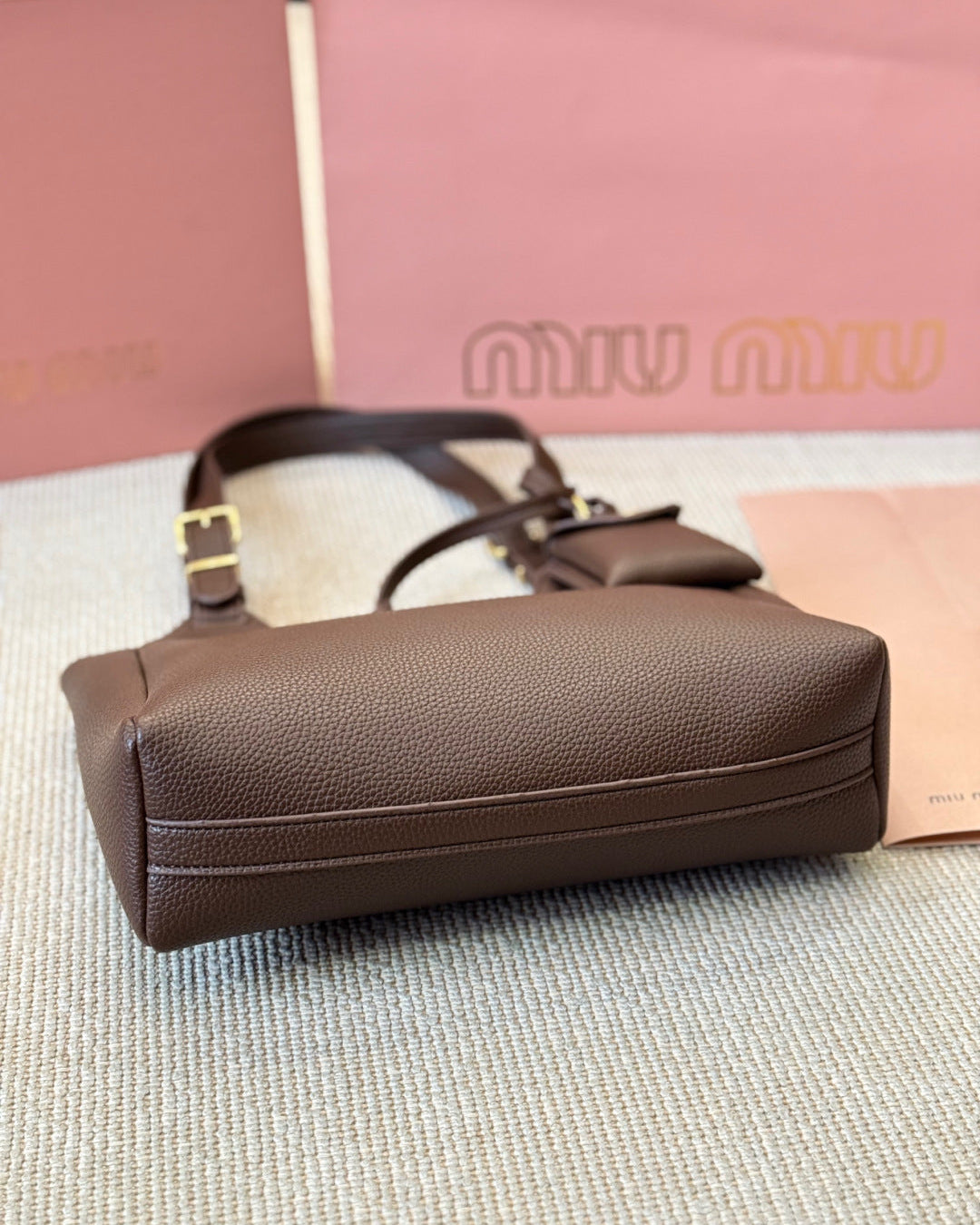 Fashionable Leather Bucket Bag