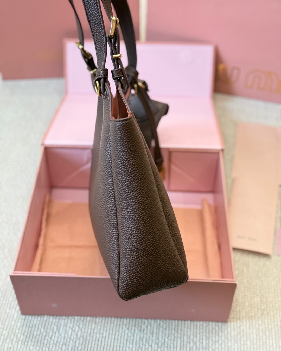 Fashionable Leather Bucket Bag