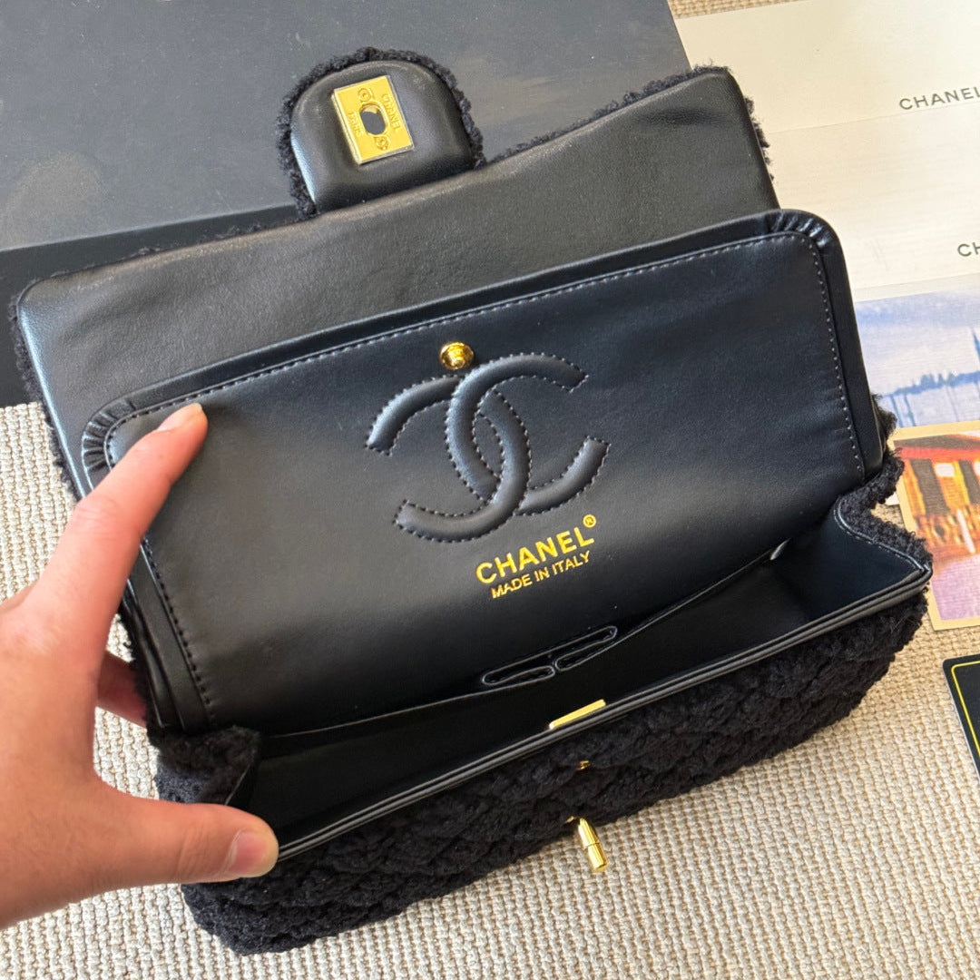 Lambswool Women's Handbag