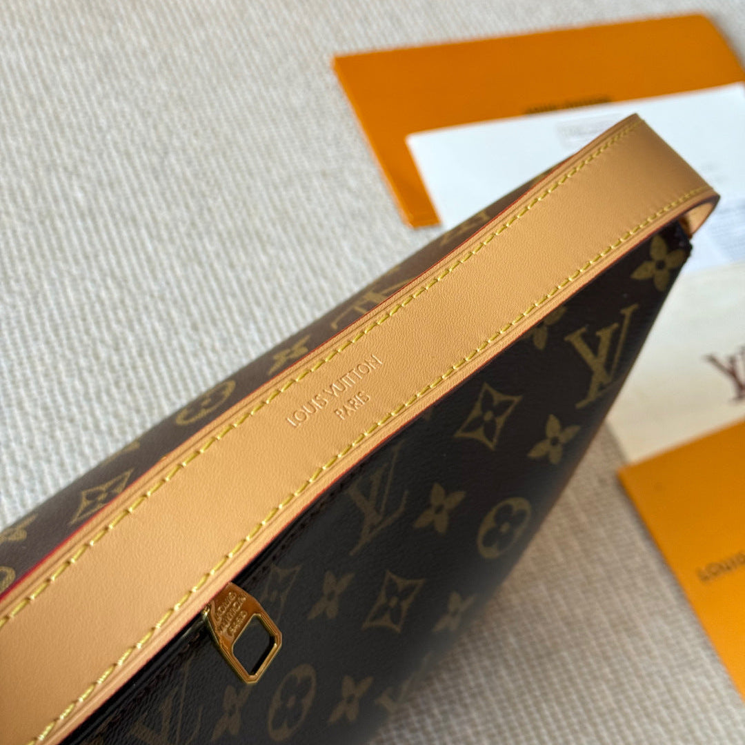 Classic 2-Size Printed Handbag