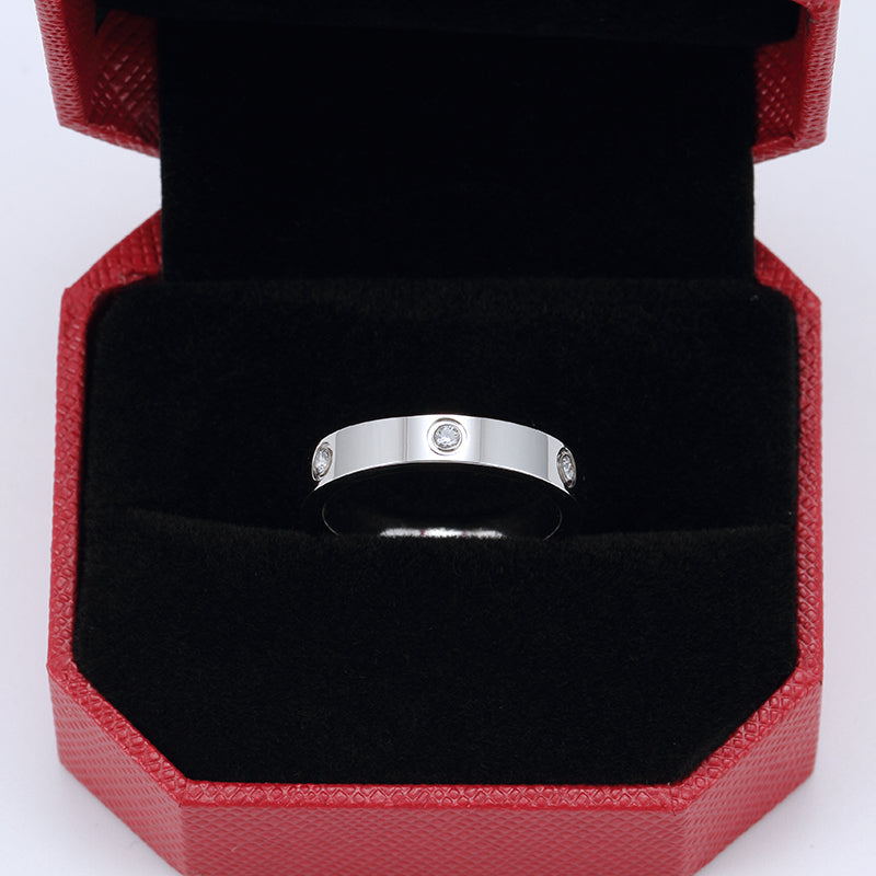 Classic 6-Diamond Ring