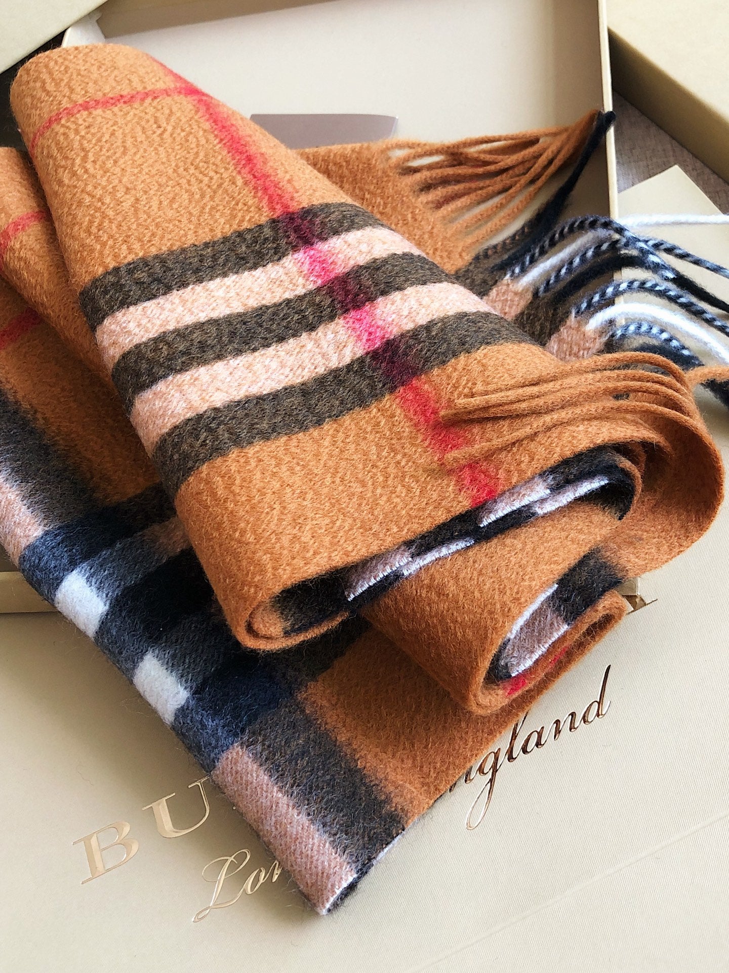 Classic cashmere plaid scarf
