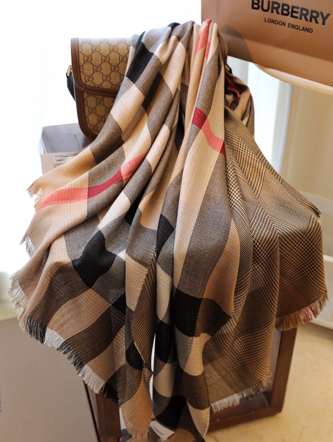 Stylish Plaid Cashmere Scarf