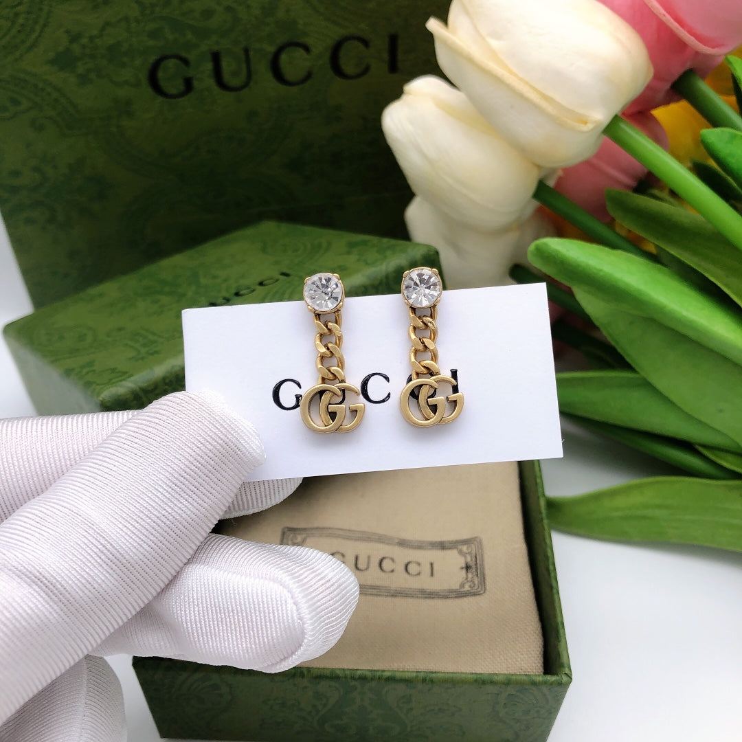 Fashion earrings