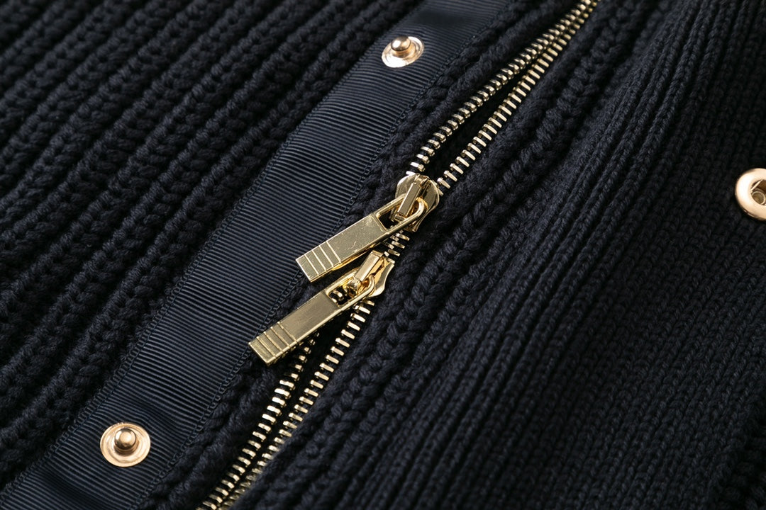 Embroidered knitted cashmere sweatshirt
