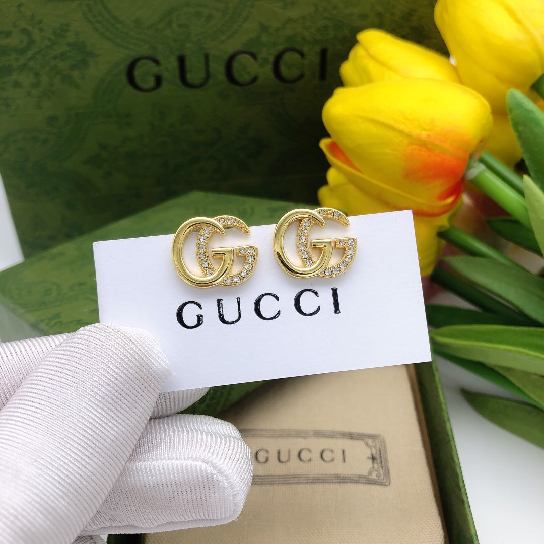 Fashionable diamond patchwork earrings