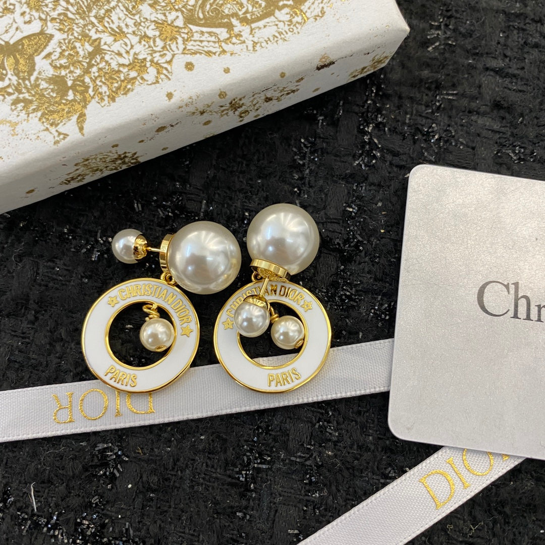 Elegant Pearl Pendant Earrings