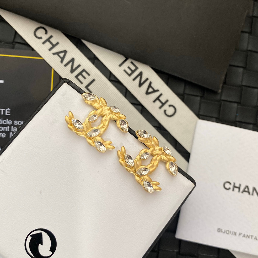 Classic Diamond Wheat Earrings