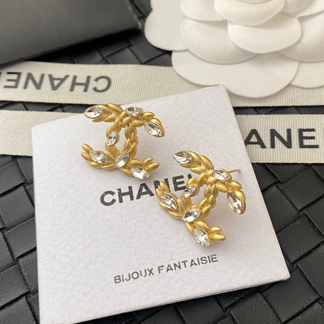 Classic Diamond Wheat Earrings